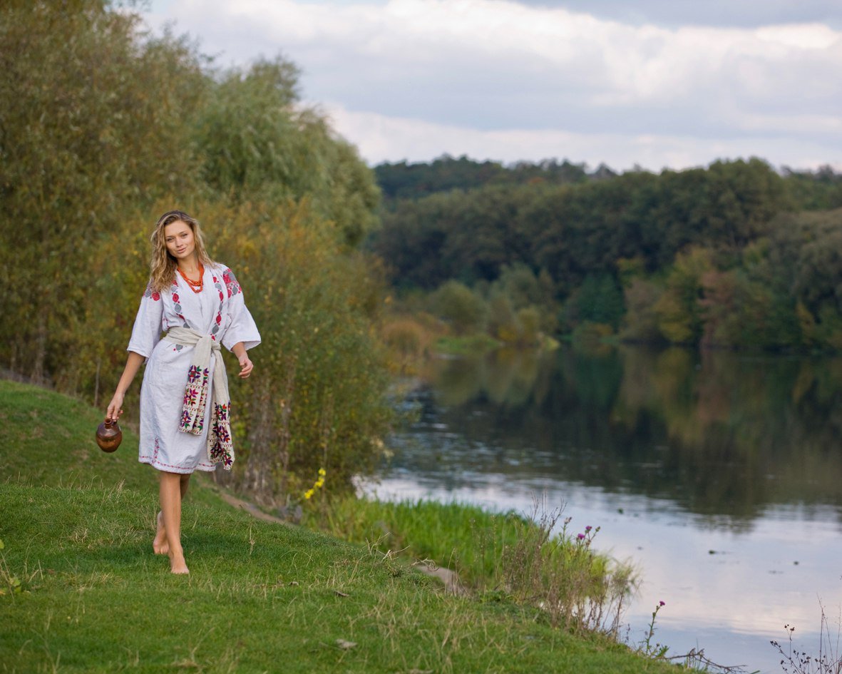 Nude girl Slavic women in Kinshasa