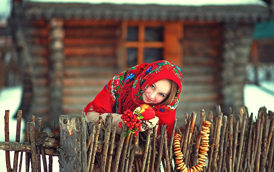 Sexy girl Women in Slavic costumes in Kinshasa